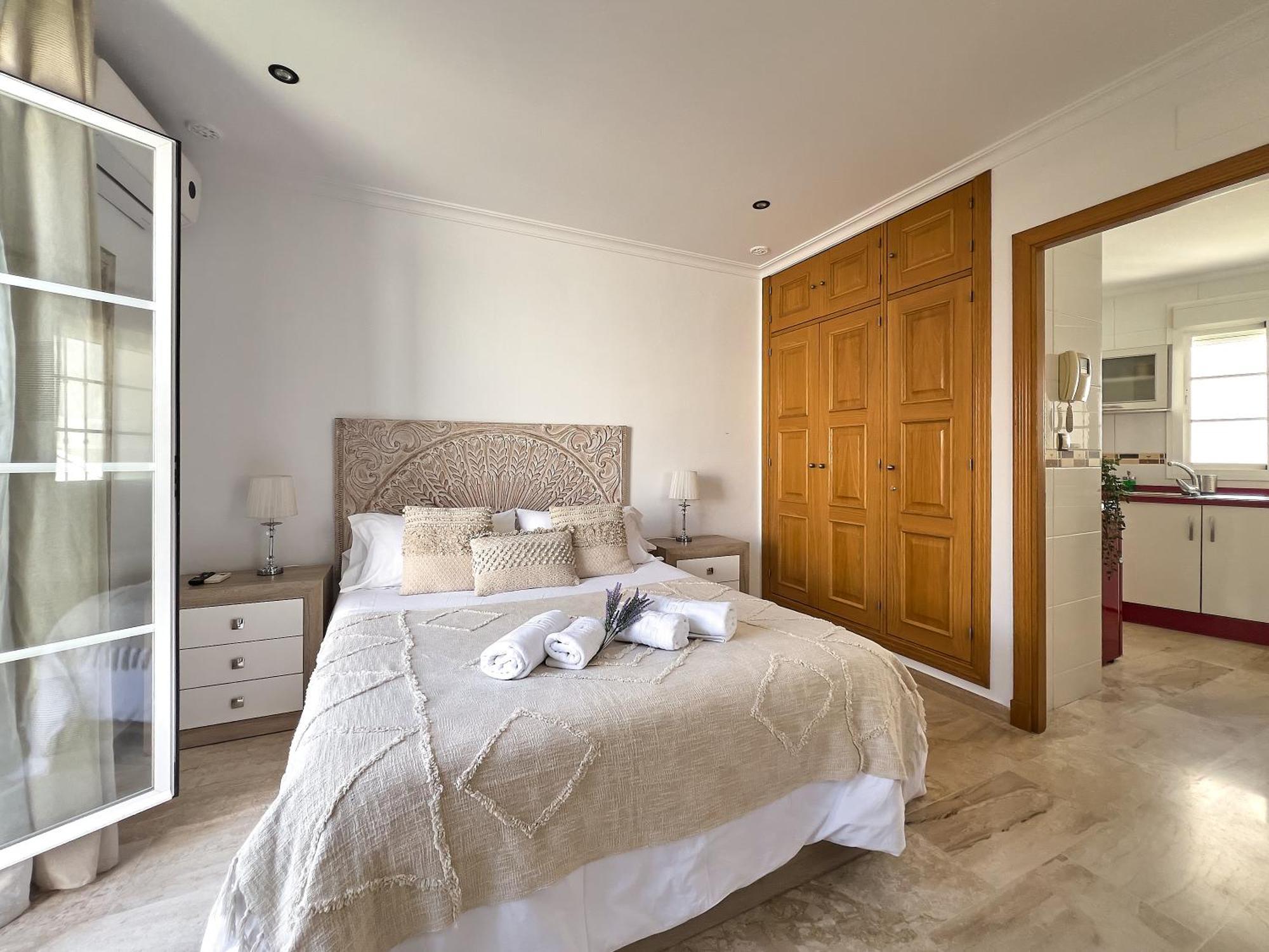 Studio Novena Little Apartments Cadiz Exterior photo